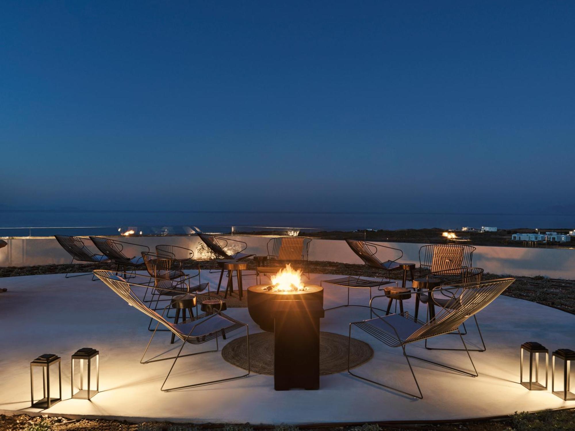 Magma Resort Santorini, In The Unbound Collection By Hyatt Vourvoúlos Exteriör bild
