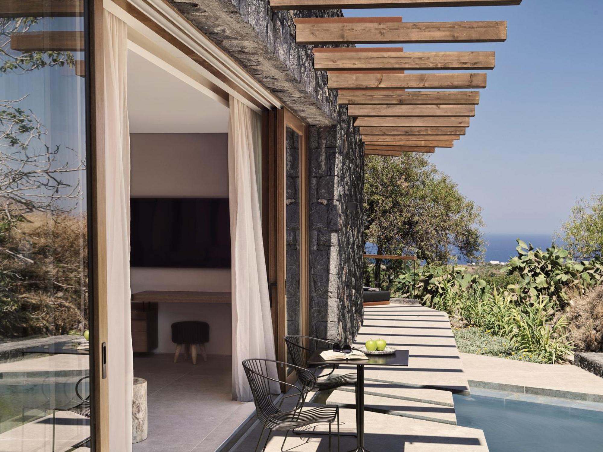 Magma Resort Santorini, In The Unbound Collection By Hyatt Vourvoúlos Exteriör bild