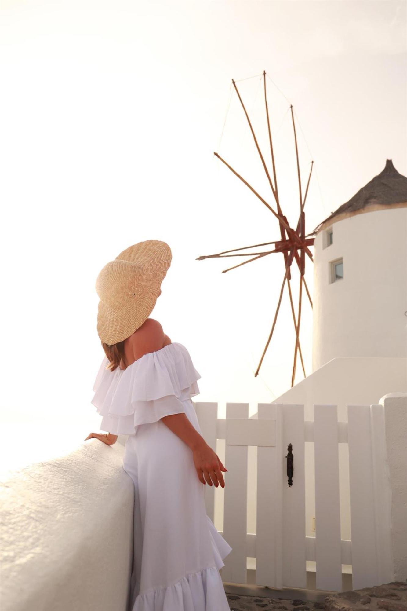 Magma Resort Santorini, In The Unbound Collection By Hyatt Vourvoúlos Exteriör bild