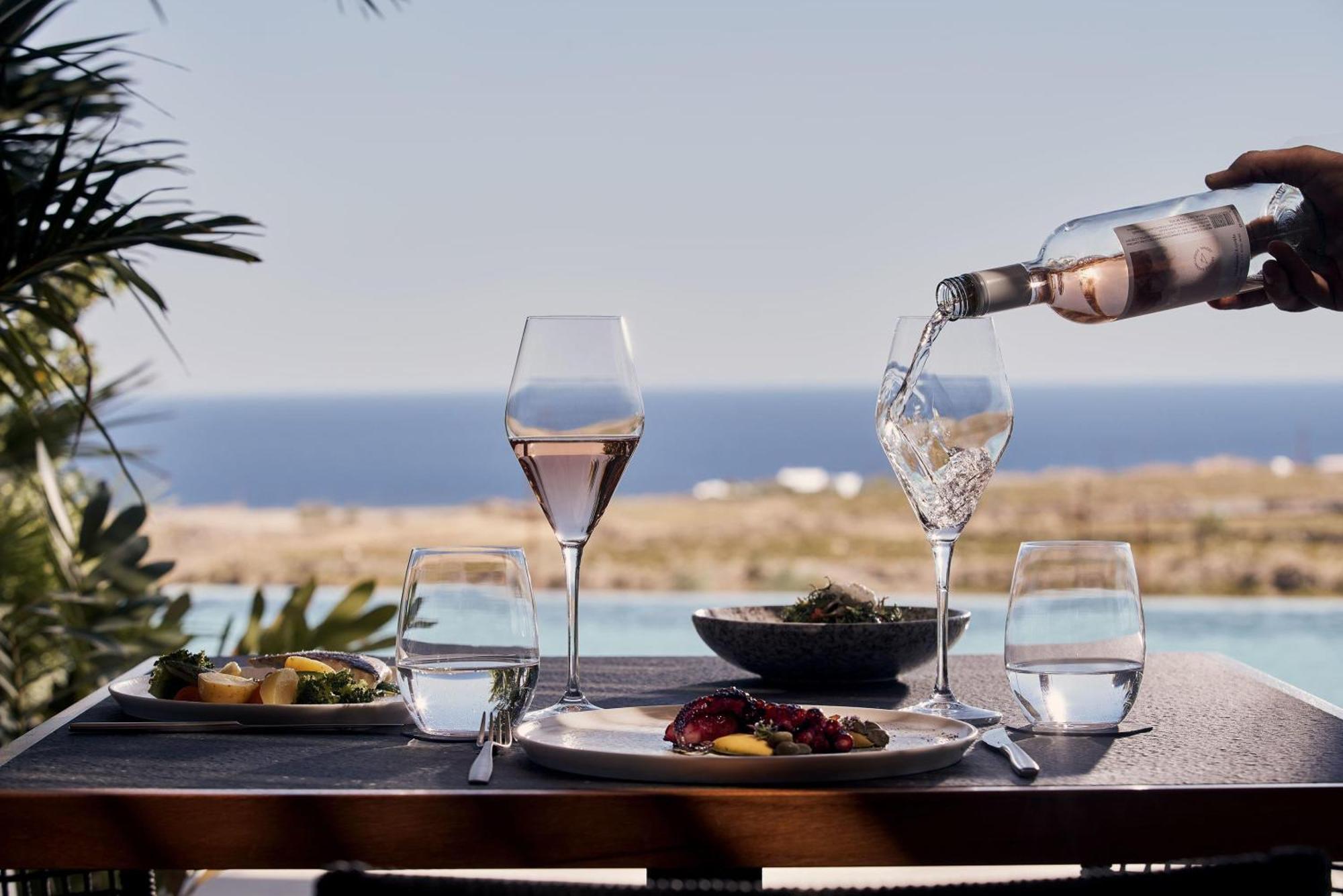 Magma Resort Santorini, In The Unbound Collection By Hyatt Vourvoúlos Exteriör bild